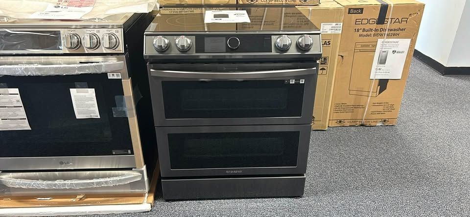 Samsung 30 in. 6.3 cu. ft. Flex Duo Slide-in Dual Fuel Range with Air Fry in Fingerprint Resistant Black Stainless Steel