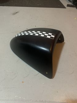 Triumph rear cowl