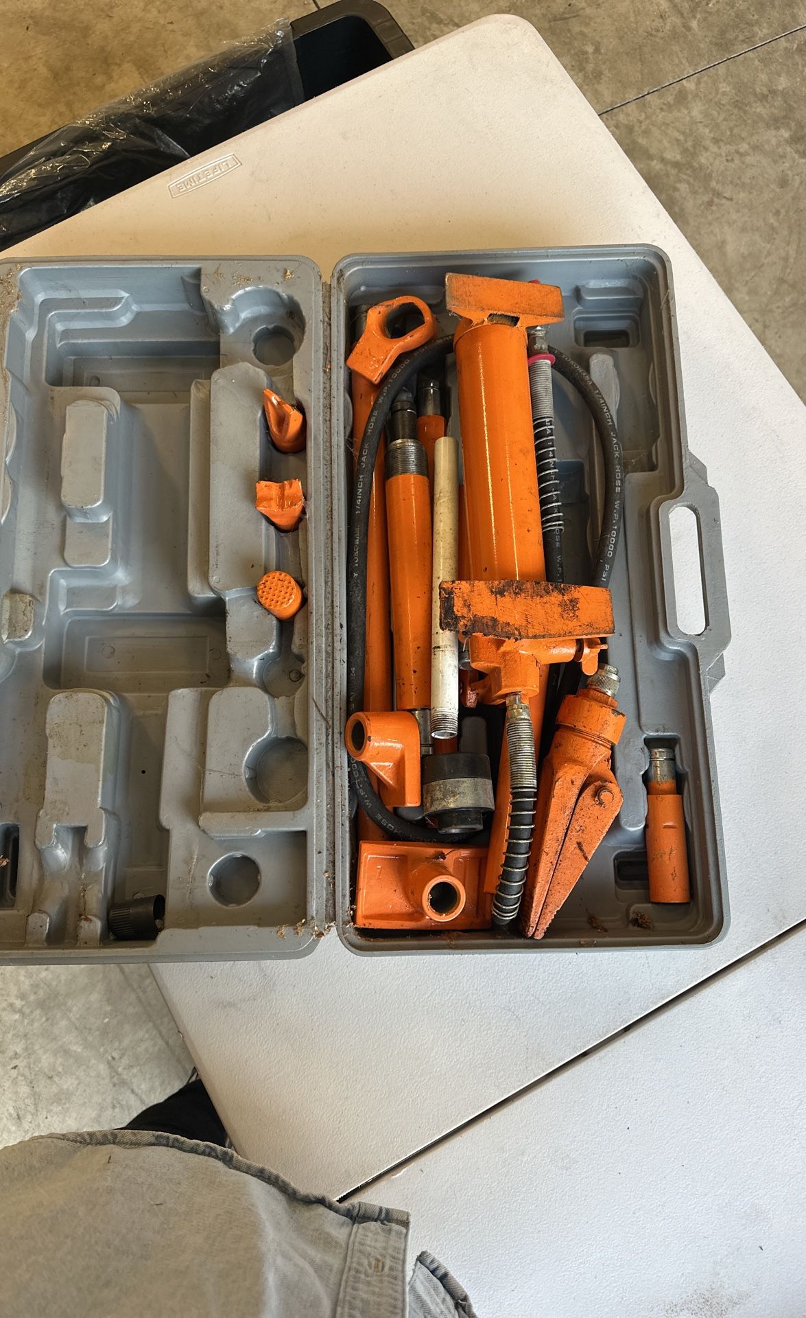 Ports Power 4-ton Hydraulic Kit