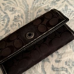 Coach Wallet ( Black)