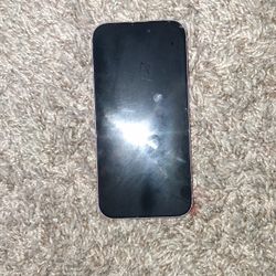 IPhone 15 Pink