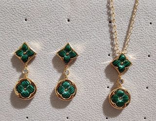 Goldtone Fashion Jewelry 