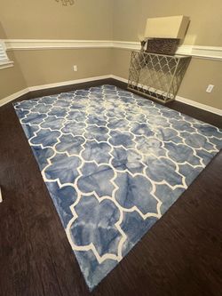 Safavieh 8’ x 10’ 100% Wool Area Rug – Navy/Ivory – Excellent Condition