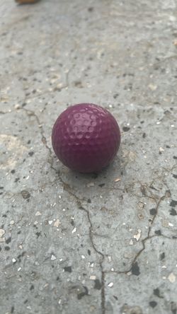 Golf ball purple