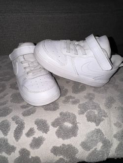 Toddler nike shoes