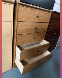 5 Drawer Dresser 