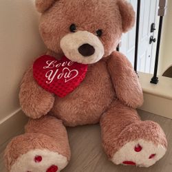 Valentines Bear