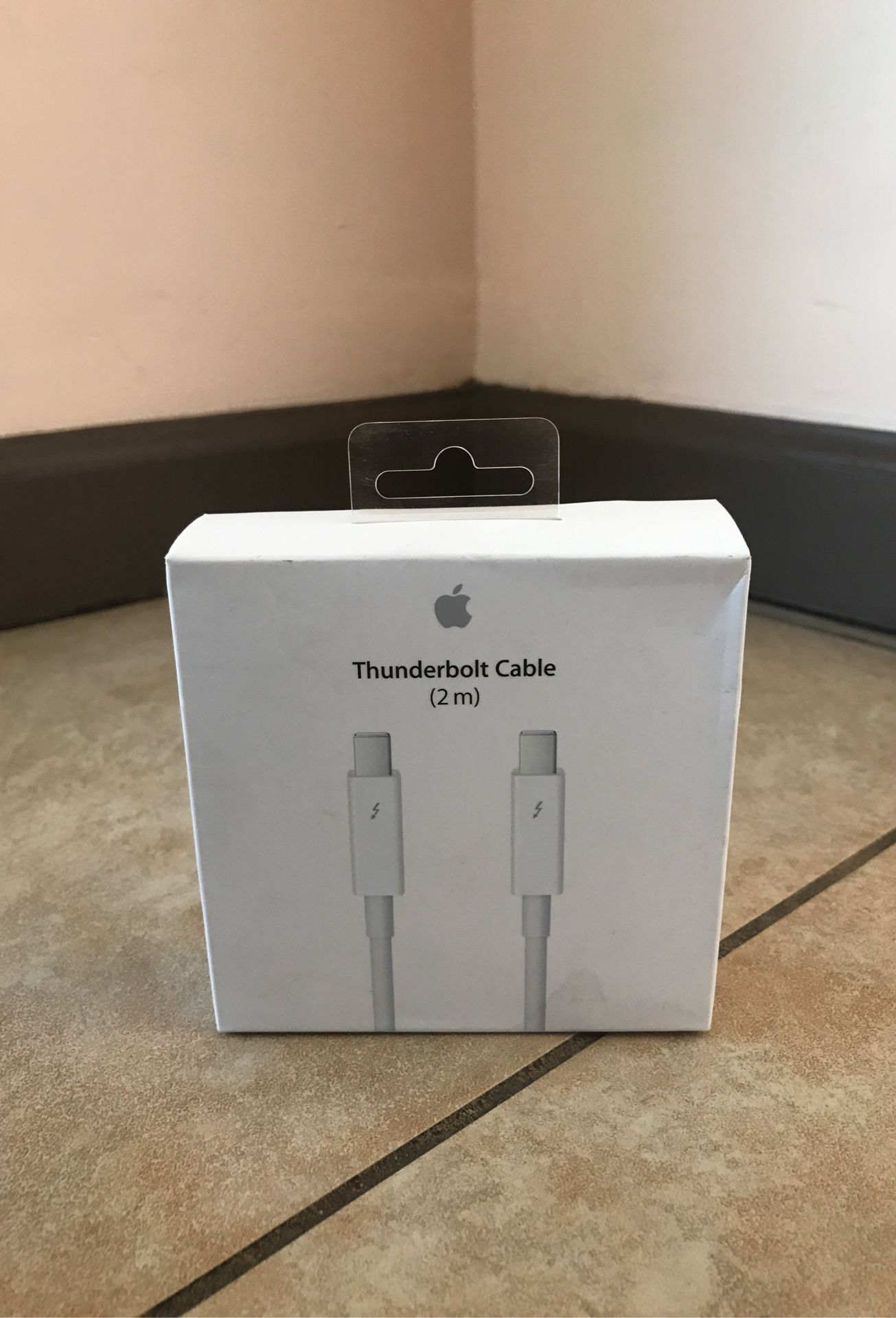 Apple thunderbolt cable