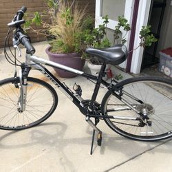 Trek Verve 2 Bike 