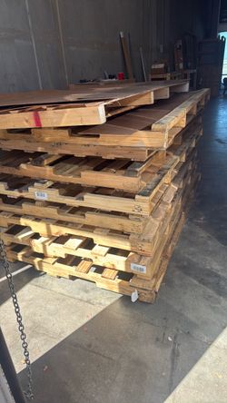 Free pallets