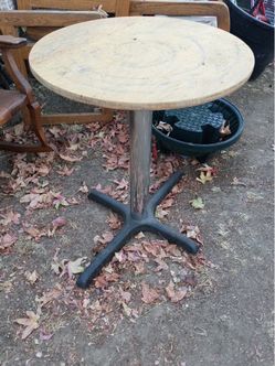 Round Bistro Table with Cast Iron Base