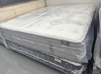 Brand New Queen Size Mattress With Box Spring 🔥 // Cash On Delivery 