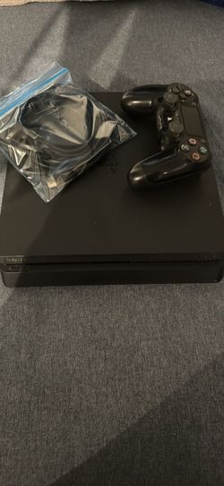 PlayStation 4 Slim