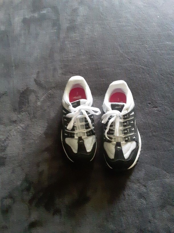Girls Shoes