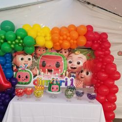 Balloon garland 