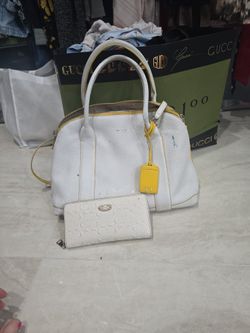 White Coach Handbags And Wallets