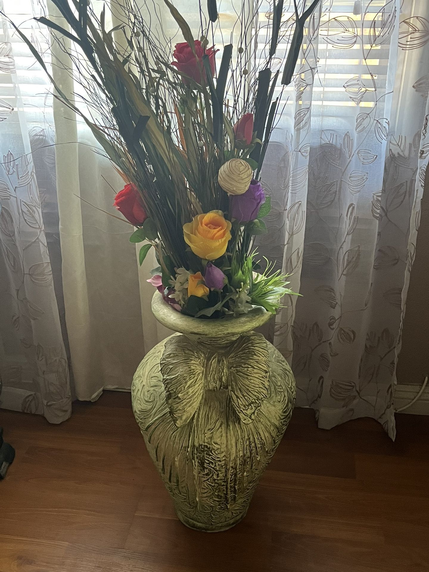 Big Flower Vase