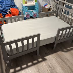 Toddler Bed With Mattress
