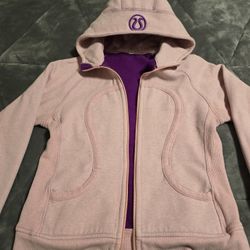 Lululemon Women's Sweatshirt, Size 10