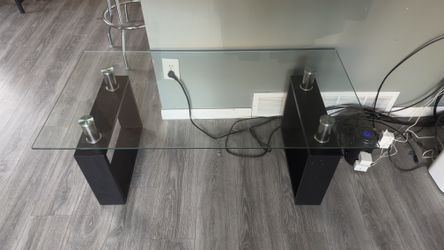 Three Glasses Sets Table