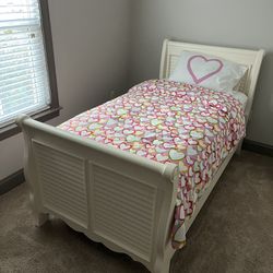 Twin Bed including Mattress