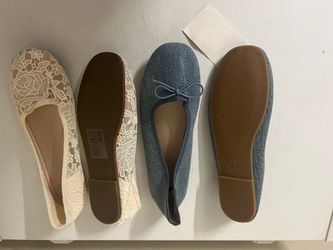 New Flat Shoes Size 4-5 . Each 4$