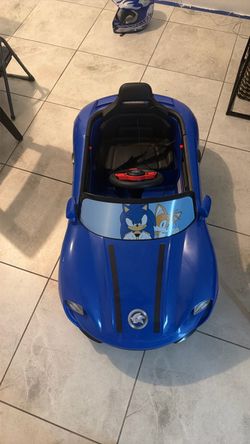 Sonic race car ride on