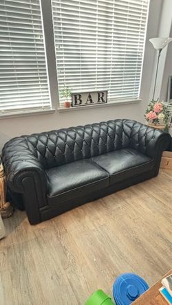 Black Leather Chesterfield Sofa