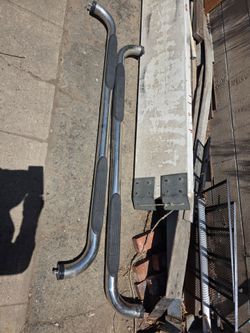 2003 Toyota Tacoma side step tubes