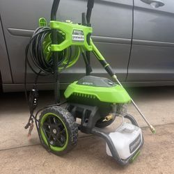 Greenworks 2100 psi Pressure Washer 
