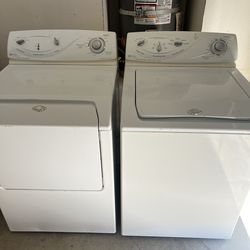 Maytag washer and propane dryer set