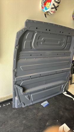 2024 sprinter Mercedes 3500 high roof back wall