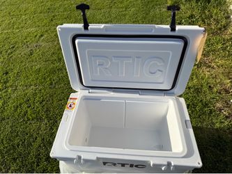 RTIC 45 QT ULTRA-TOUGH COOLER -NEW