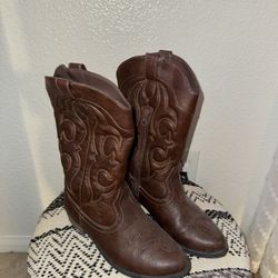 Cowgirl Boot