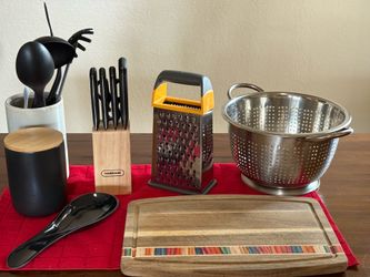 Kitchen utensils bundle