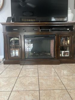72” TV STAND