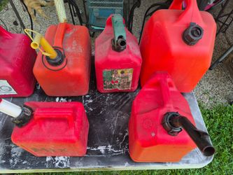 Nice Used 7 gasoline containers.