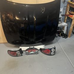 Large Collection Of OEM 2006 GTO parts 