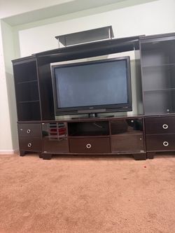 Large Living Room Entertainment Center Wall Unit with Hitachi TV Included