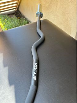 ROGUE rackable curling bar - CERAKOTE for 2” weights (NEW OUT THE BOX) $290  FIRM!