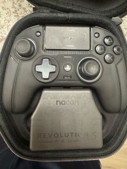Nacon revolutionary pro 5