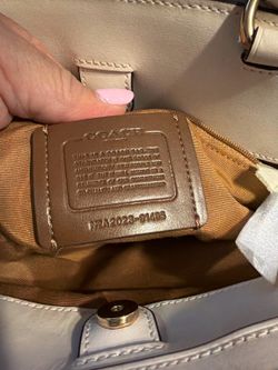 Coach bag never used