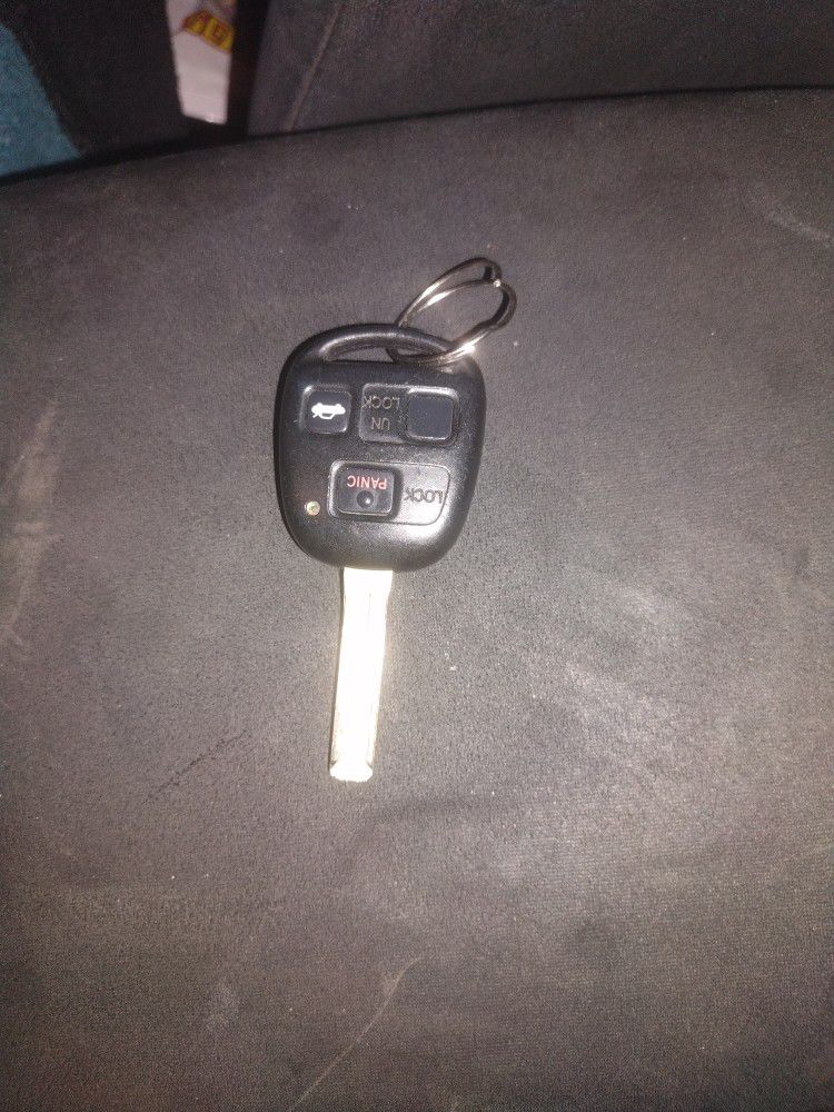 Lexus 3 Button Keyfob Oem