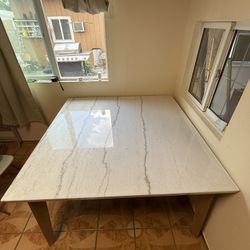 Marble Dinning Table 