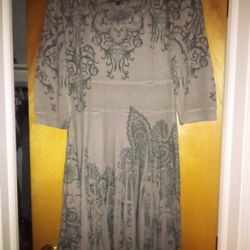 Beautiful Ladies Size Medium Dress