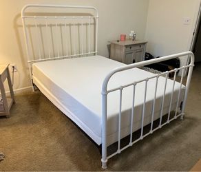 White Full Metal Bed with mattress and box springs