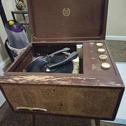 Vintage Philco Record Player and Tuner