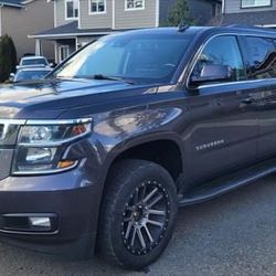 2017 Chevrolet Suburban