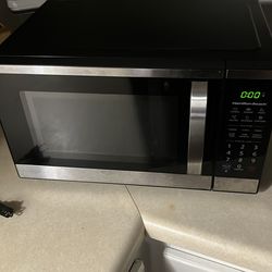 Hamilton  beach black