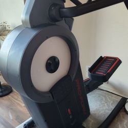 Like New-Gently Used Elliptical Machine 